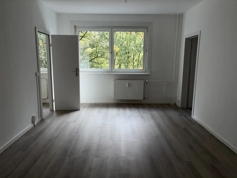 Süße Pärchenwohnung mit Balkon sucht Sie! — photo 1